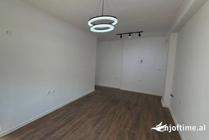 Shtepi ne shitje 1+1 ne Tirane - 119,000 Euro