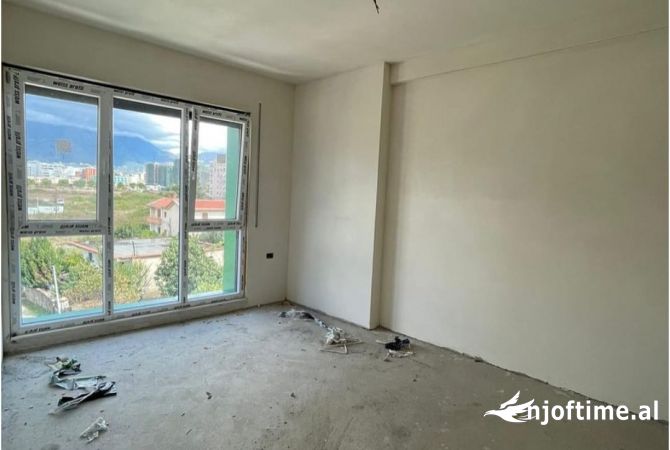 Shtepi ne shitje 2+1 ne Tirane - 180,510 Euro