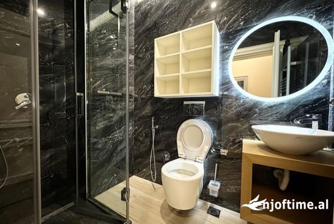 Shtepi me qera Apartament ne Tirane, 4+1, Mobilimi E mobiluar, Pagesa 1,500  Euro.