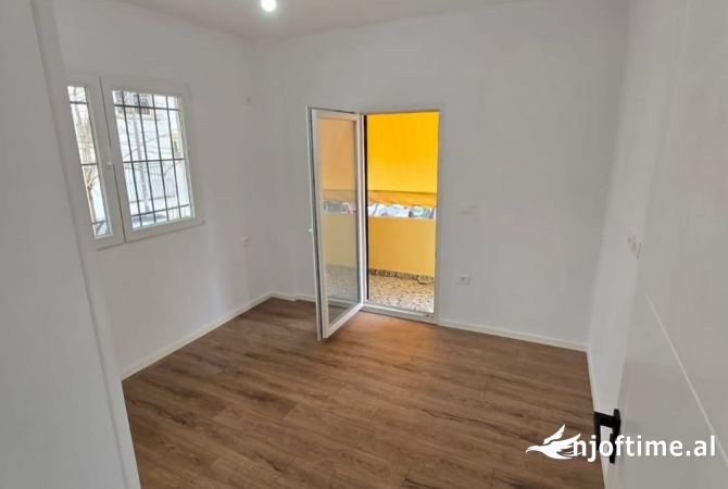 Shtepi ne shitje 2+1 ne Tirane - 120,000 Euro