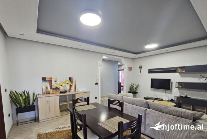 Shtepi ne shitje 3+1 ne Tirane - 320,000 Euro