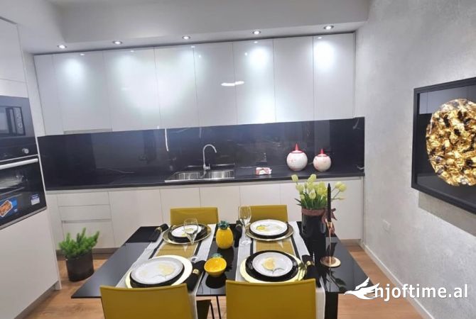 Shtepi ne shitje 1+1 ne Tirane - 176,000 Euro