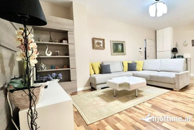 Shtepi me qera 1+1 ne Tirane - 700 Euro