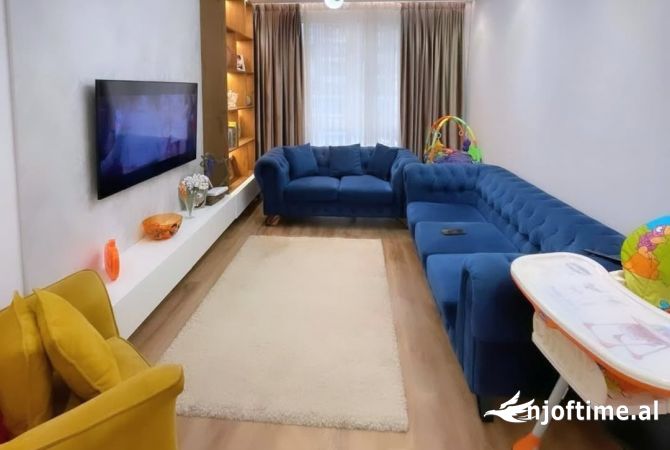 Shtepi ne shitje 2+1 ne Tirane - 225,000 Euro