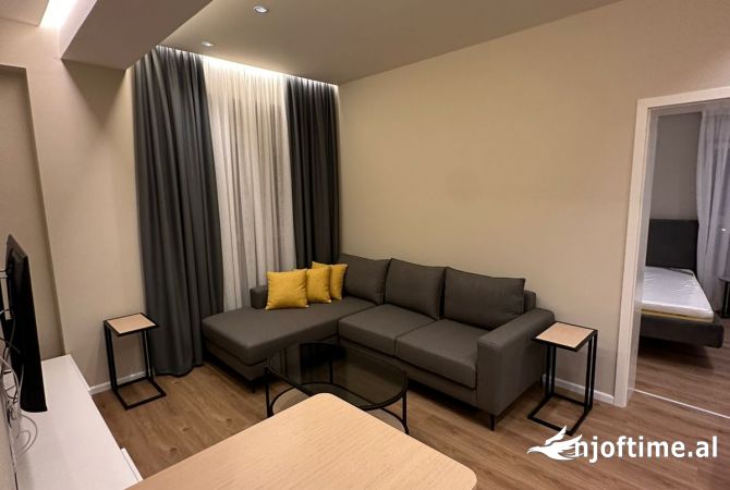 Shtepi me qera 1+1 ne Tirane - 50,000 Leke