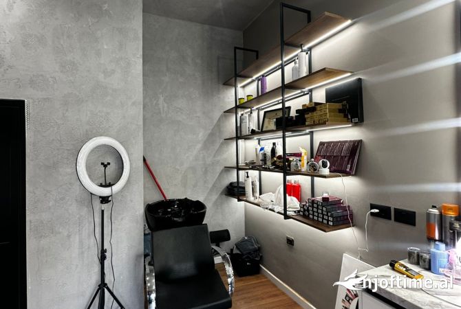 Ambient biznesi me qera 1+1 ne Tirane - 380 Euro