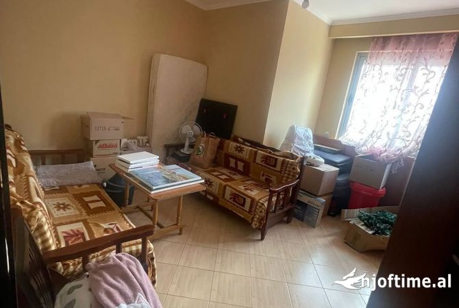 Shtepi ne shitje 3+1 ne Tirane - 110,000 Euro