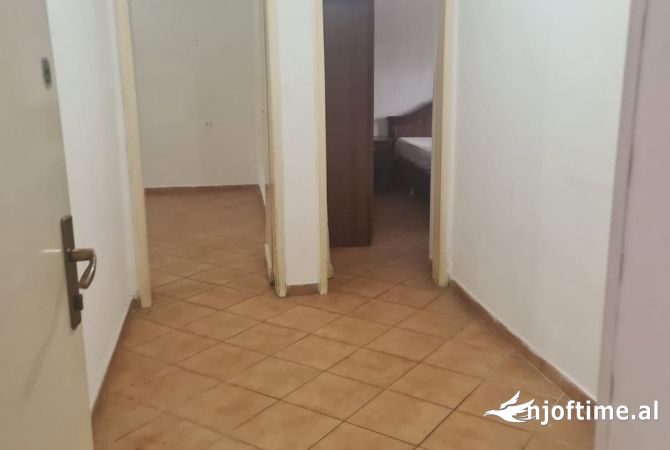 Shtepi ne shitje 1+1 ne Tirane - 115,000 Euro
