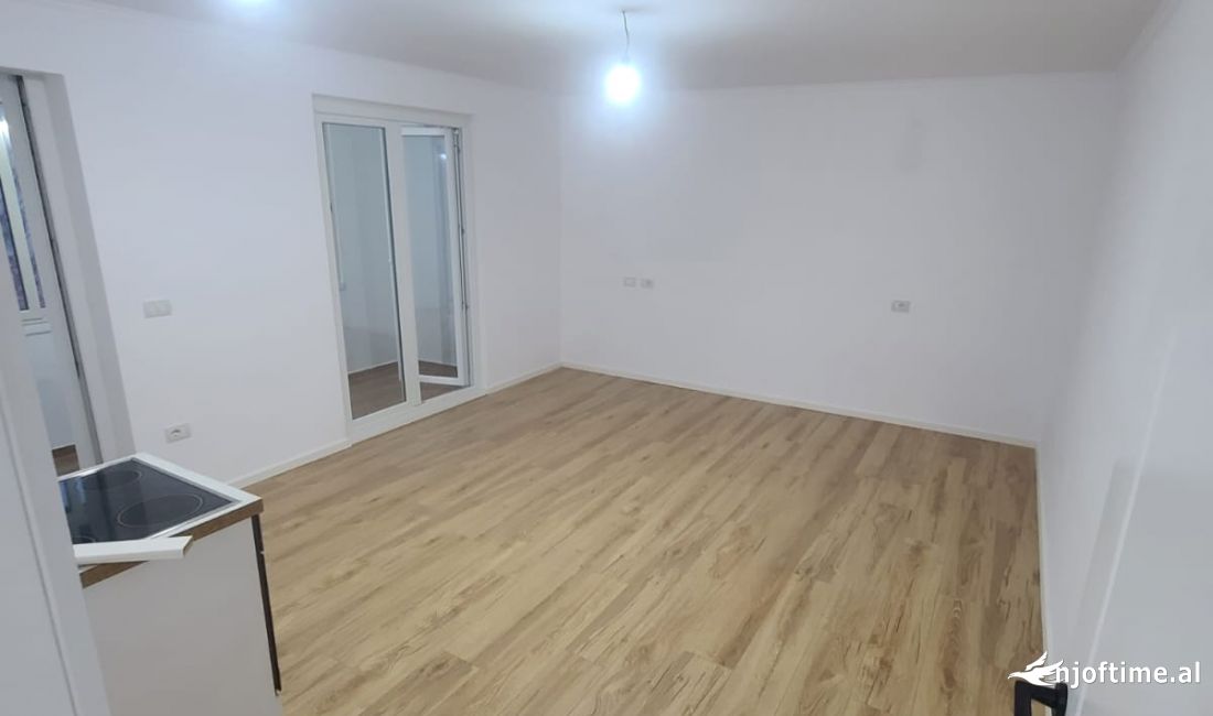 Apartment for sale in Tirana 1+1, Emty