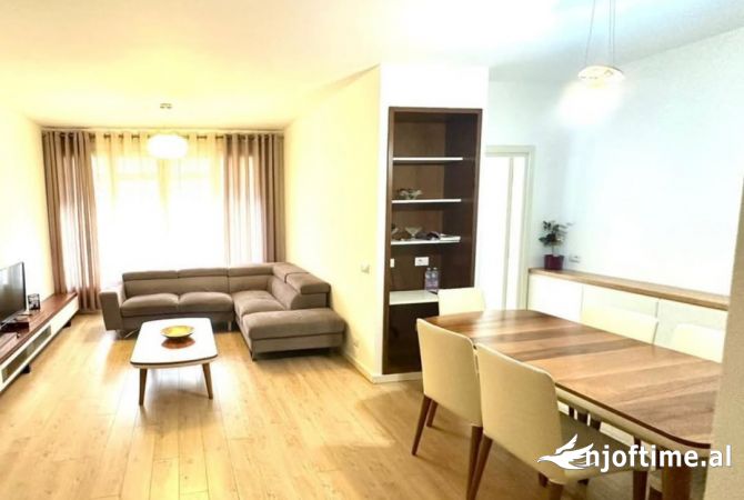 Shtepi ne shitje 2+1 ne Tirane - 185,000 Euro
