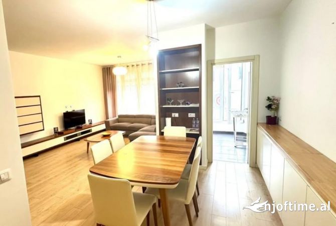 Shtepi ne shitje 2+1 ne Tirane - 185,000 Euro