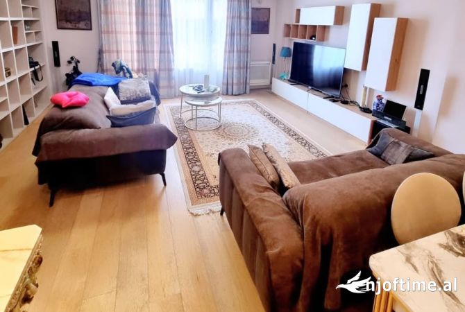 Shtepi ne shitje 3+1 ne Tirane - 510,000 Euro