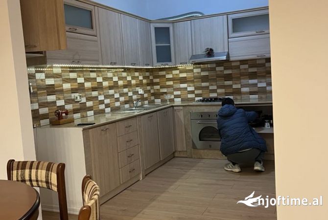 Shtepi me qera 2+1 ne Tirane - 600 Euro