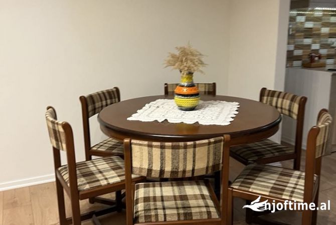 Shtepi me qera 2+1 ne Tirane - 600 Euro