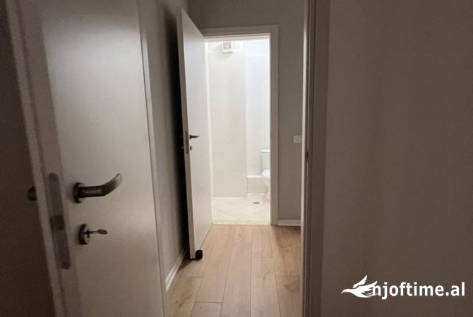 Shtepi me qera Apartament ne Tirane, 2+1, Mobilimi E mobiluar, Pagesa 600  Euro.