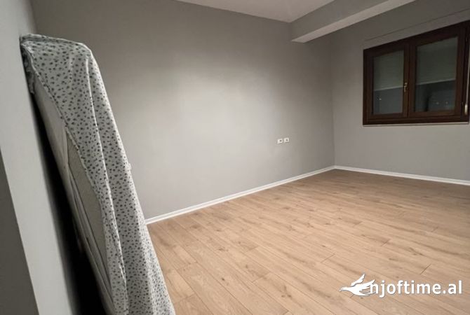 Shtepi me qera Apartament ne Tirane, 2+1, Mobilimi E mobiluar, Pagesa 600  Euro.