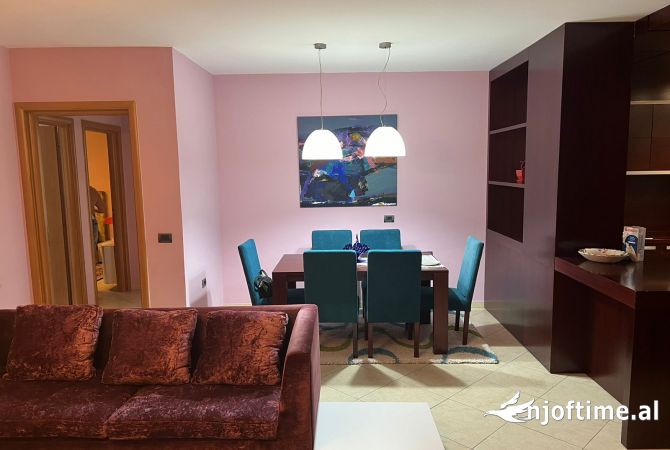 Shtepi me qera 3+1 ne Tirane - 1,000 Euro