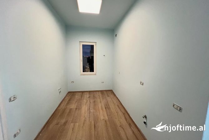 Shtepi ne shitje 2+1 ne Tirane - 260,000 Euro