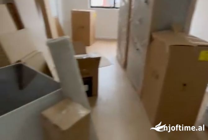 Shtepi me qera 1+1 ne Tirane - 400 Euro