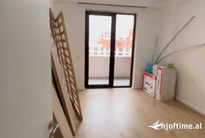 Shtepi me qera 1+1 ne Tirane - 400 Euro