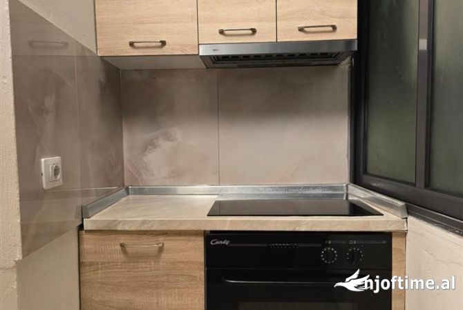 Shtepi me qera 1+1 ne Tirane - 50,000 Leke