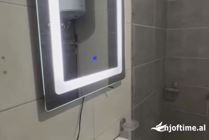 Shtepi me qera Apartament ne Tirane, 2+1, Mobilimi E mobiluar, Pagesa 55,000  Leke.