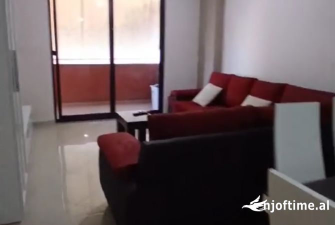 Shtepi me qera 1+1 ne Tirane - 400 Euro
