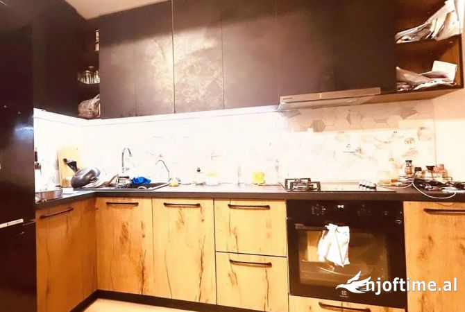 Shtepi ne shitje 2+1 ne Tirane - 179,000 Euro