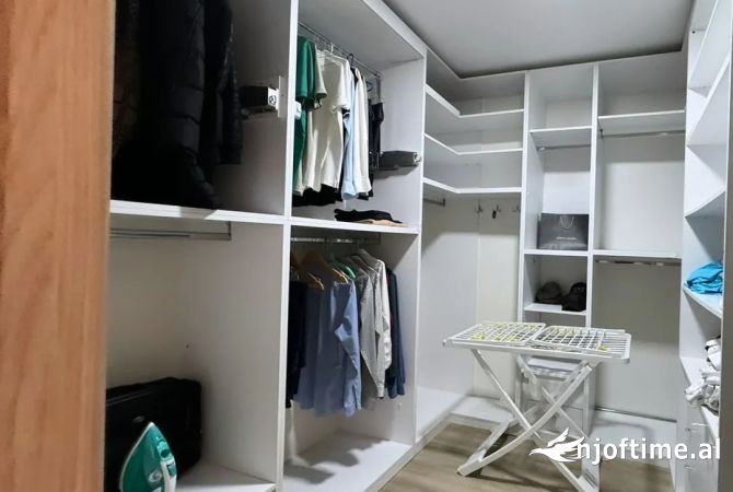 Shtepi me qera Apartament ne Tirane, 2+1, Mobilimi E mobiluar, Pagesa 600  Euro.