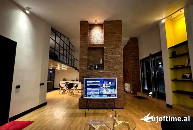 Shtepi me qera 3+1 ne Tirane - 1,800 Euro