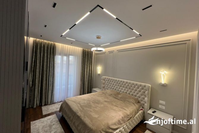 Shtepi me qera Apartament ne Tirane, 2+1, Mobilimi E mobiluar, Pagesa 1,000  Euro.