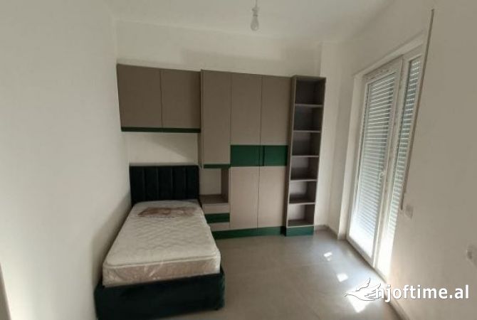 Shtepi me qera Apartament ne Tirane, 2+1, Mobilimi E mobiluar, Pagesa 850  Euro.