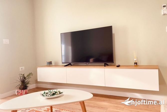 Shtepi me qera 2+1 ne Tirane - 900 Euro