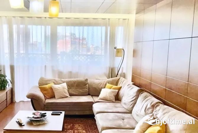 Shtepi ne shitje 3+1 ne Tirane - 330,000 Euro