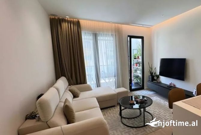 Shtepi ne shitje 2+1 ne Tirane - 260,000 Euro