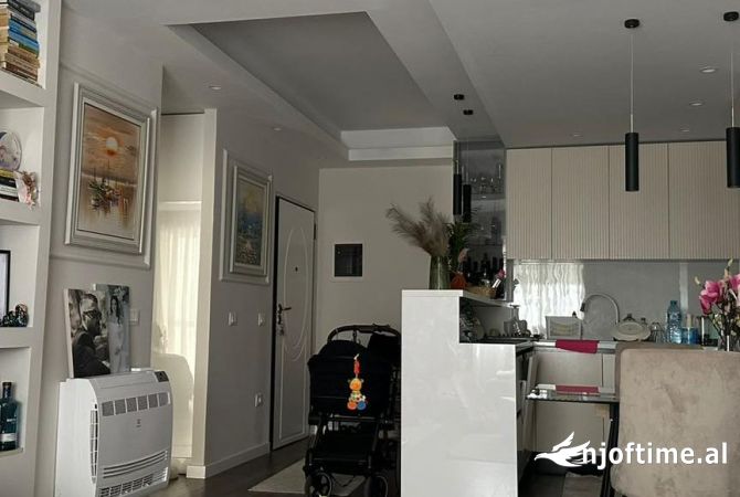 Shtepi ne shitje 2+1 ne Tirane - 190,000 Euro