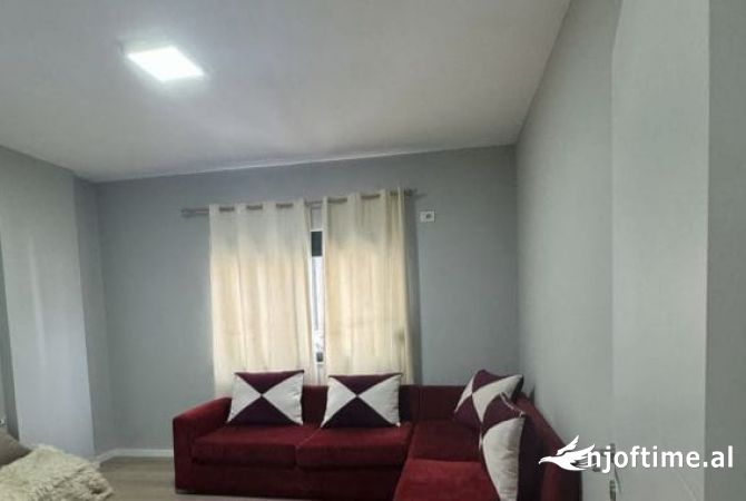 Shtepi me qera 2+1 ne Tirane - 500 Euro