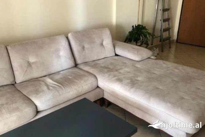 Shtepi me qera 2+1 ne Tirane - 600 Euro
