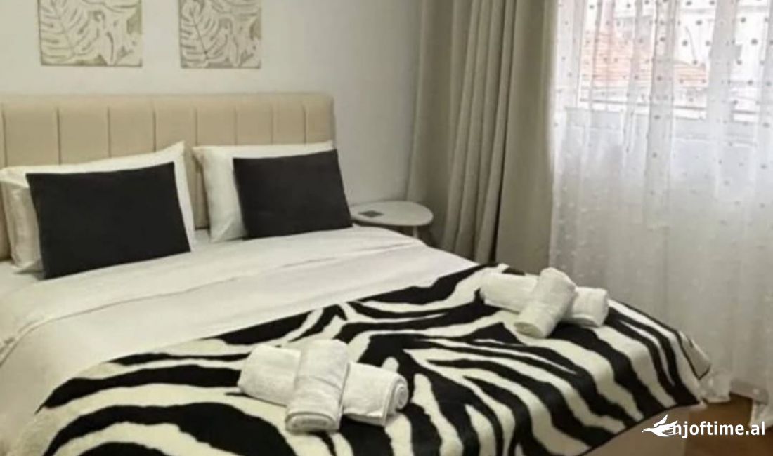 Shtepi me qera Apartament ne Tirane, 2+1, Mobilimi E mobiluar, Pagesa 600  Euro.