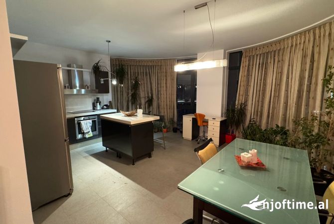 Shtepi me qera 3+1 ne Tirane - 750 Euro