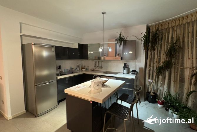 Shtepi me qera 3+1 ne Tirane - 750 Euro
