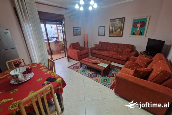 Shtepi me qera 1+1 ne Tirane - 700 Euro
