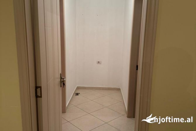 Shtepi ne shitje 2+1 ne Tirane - 125,000 Euro