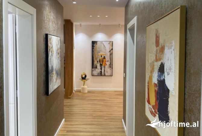 Shtepi ne shitje 2+1 ne Tirane - 285,000 Euro