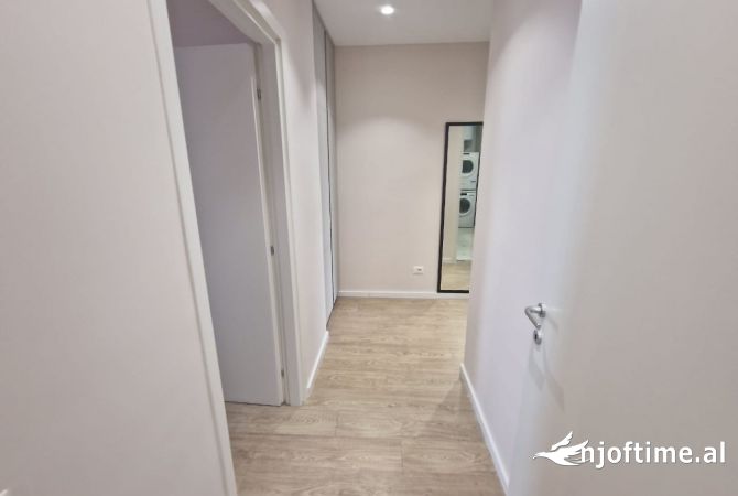 Shtepi me qera Apartament ne Tirane, 1+1, Mobilimi E mobiluar, Pagesa 500  Euro.