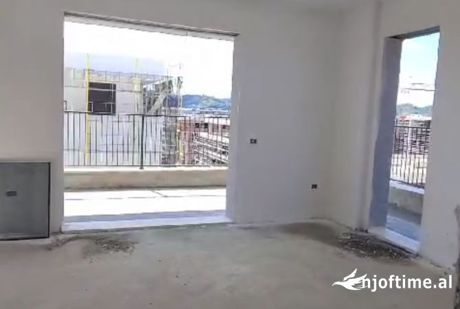 Shtepi ne shitje 3+1 ne Tirane - 126,000 Euro