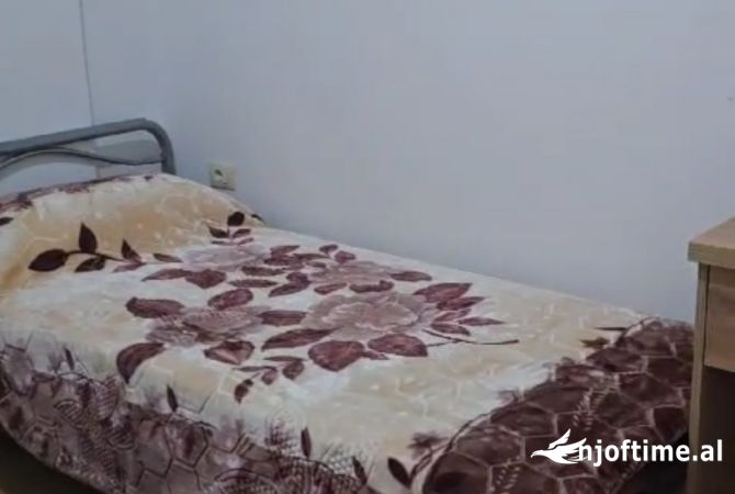 Shtepi me qera Apartament ne Tirane, 2+1, Mobilimi E mobiluar, Pagesa 48,000  Leke.