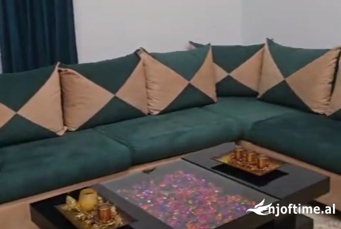 Shtepi me qera 2+1 ne Tirane - 48,000 Leke