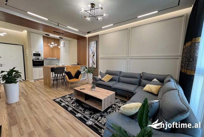 Shtepi ne shitje 1+1 ne Tirane - 250,000 Euro