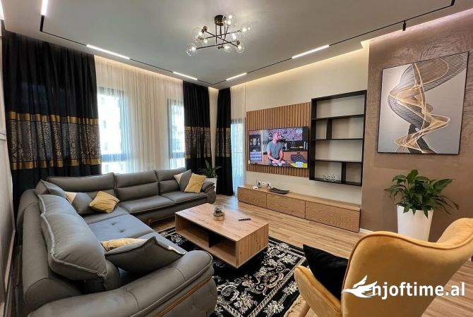 Shtepi ne shitje 1+1 ne Tirane - 250,000 Euro